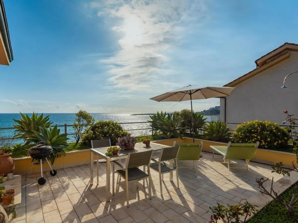 Holiday Home Terrazzo Sul Mare By Interhome Cipressa